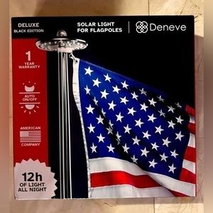 NIB Silver Solar Light for Flagpoles